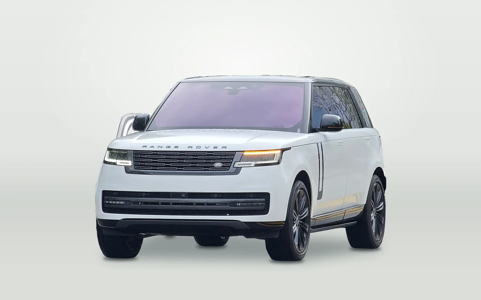 Range Rover Vogue — representative photo